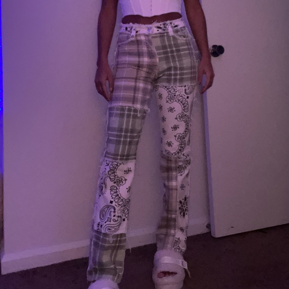 Jaded London Jeans - Picture 2 of 6